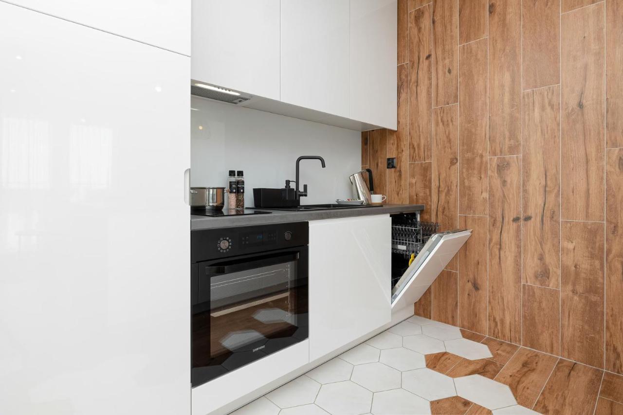 Jantar Apartamenty - Platany Kolobrzeg Exterior photo